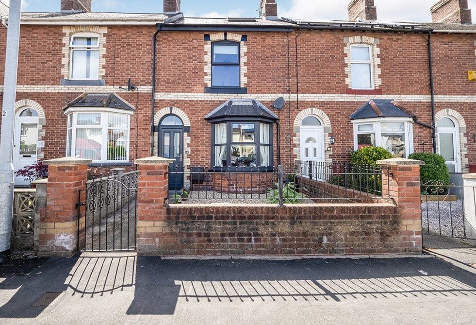 Delightful Devon terrace&nbsp;!