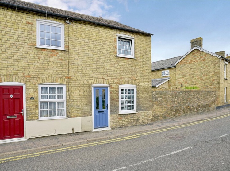 House hunting in&nbsp;Huntingdon