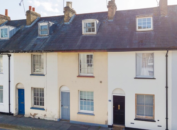 Cosy Canterbury terrace&nbsp;☺️