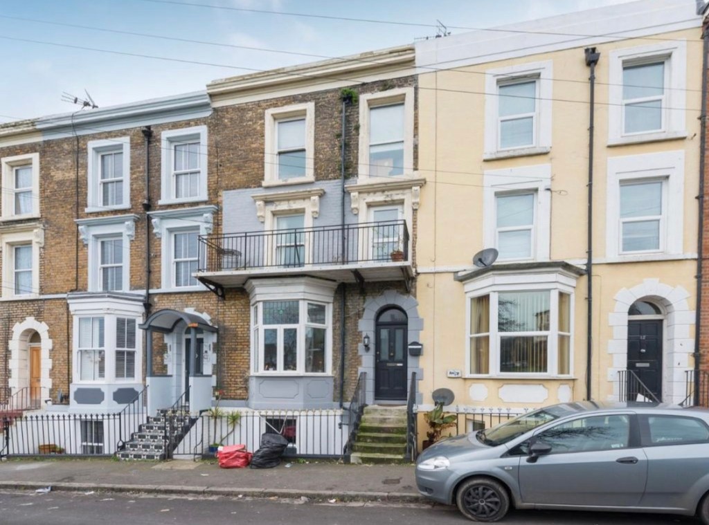 To the Sea!&nbsp;please…