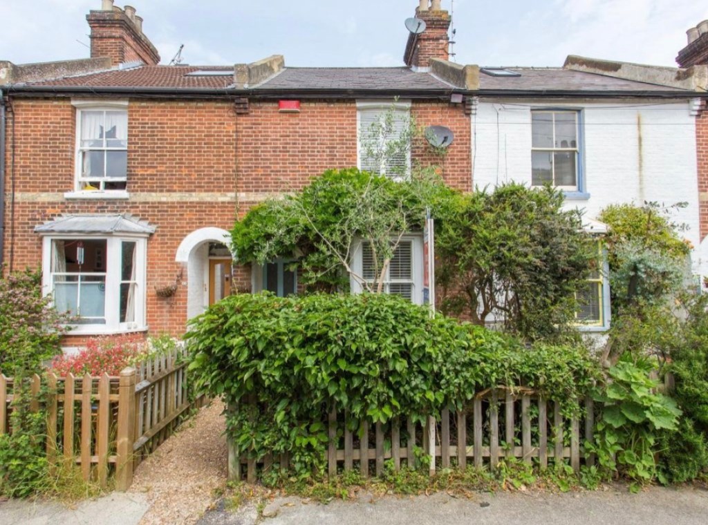 Canterbury Terrace ✨